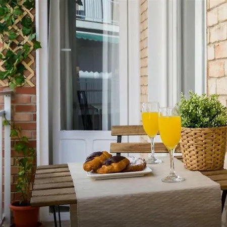 Apartment Rumoholidays Sea Views, Wifi In Calle Almudena *